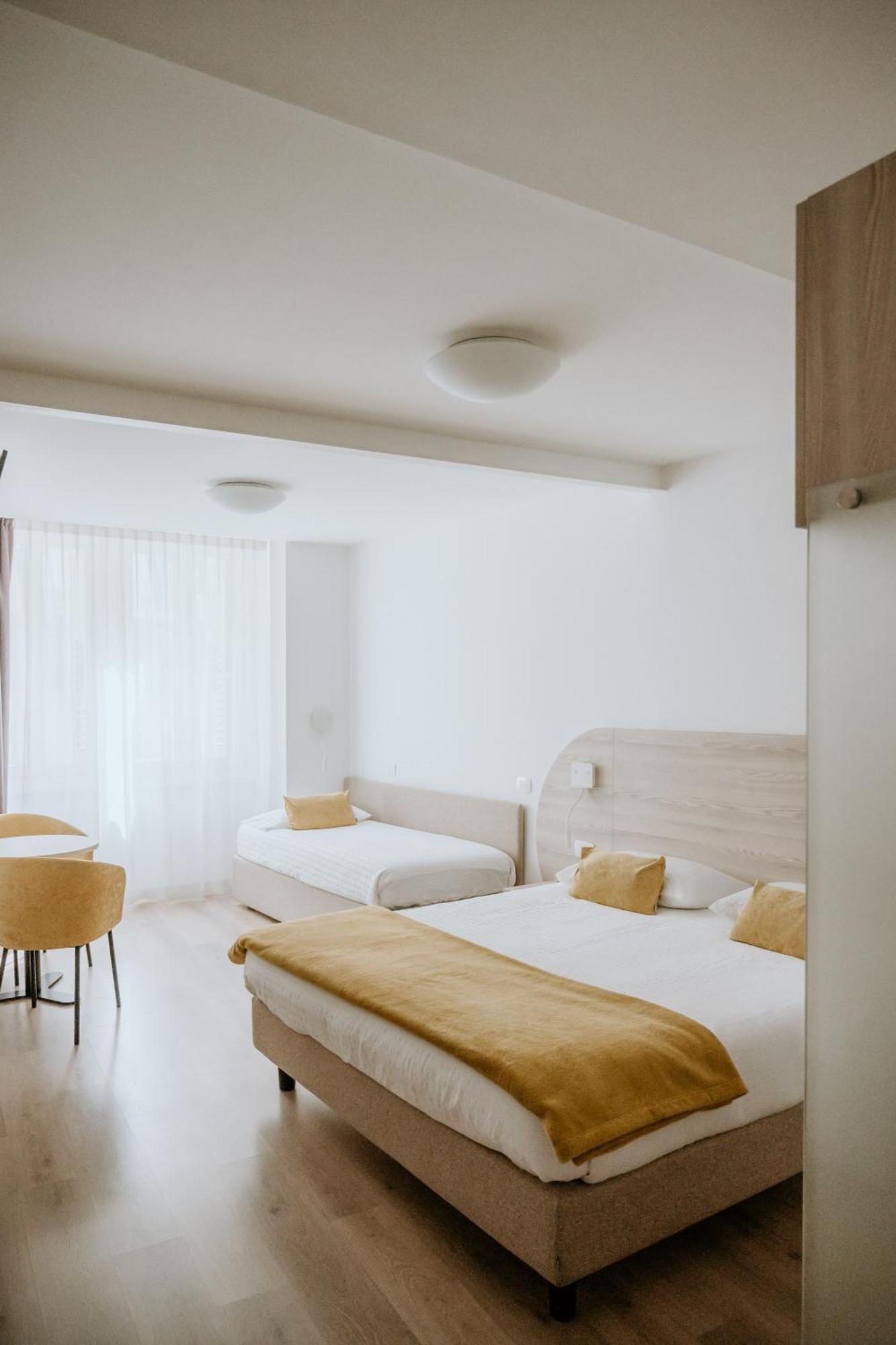 Hotel Venezia Trento Luaran gambar